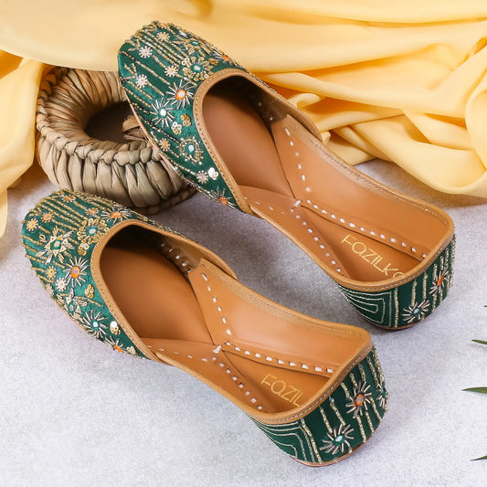 Emerald Blossom Embroidered Juttis