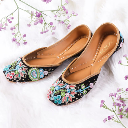 Midnight Bloom Embroidered Juttis